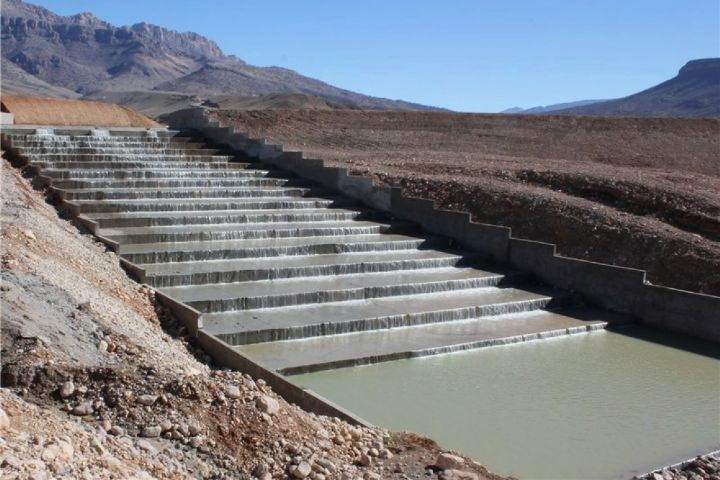 آب قابل مدیریت در ایران بسیار محدود است / لزوم توجه به بحث آبخیزداری و آبخوانداری در كشور