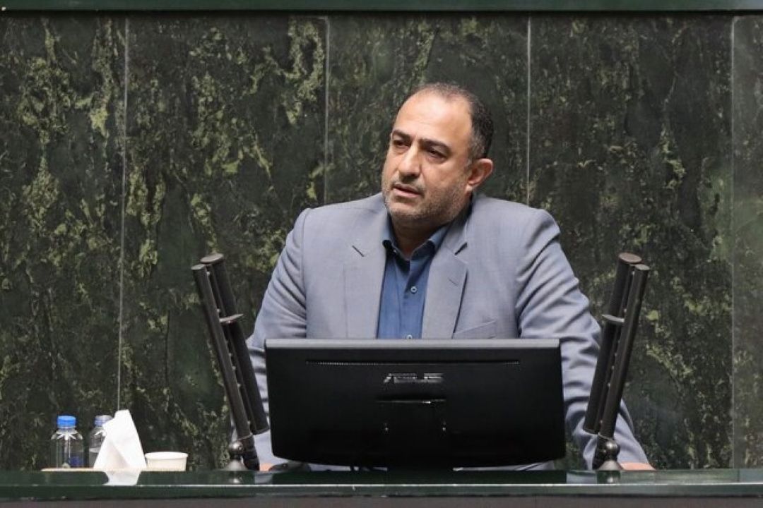 نماینده مجلس: در بخش حقوق و دستمزد شرمنده‌ی كارگران و كارمندان هستیم