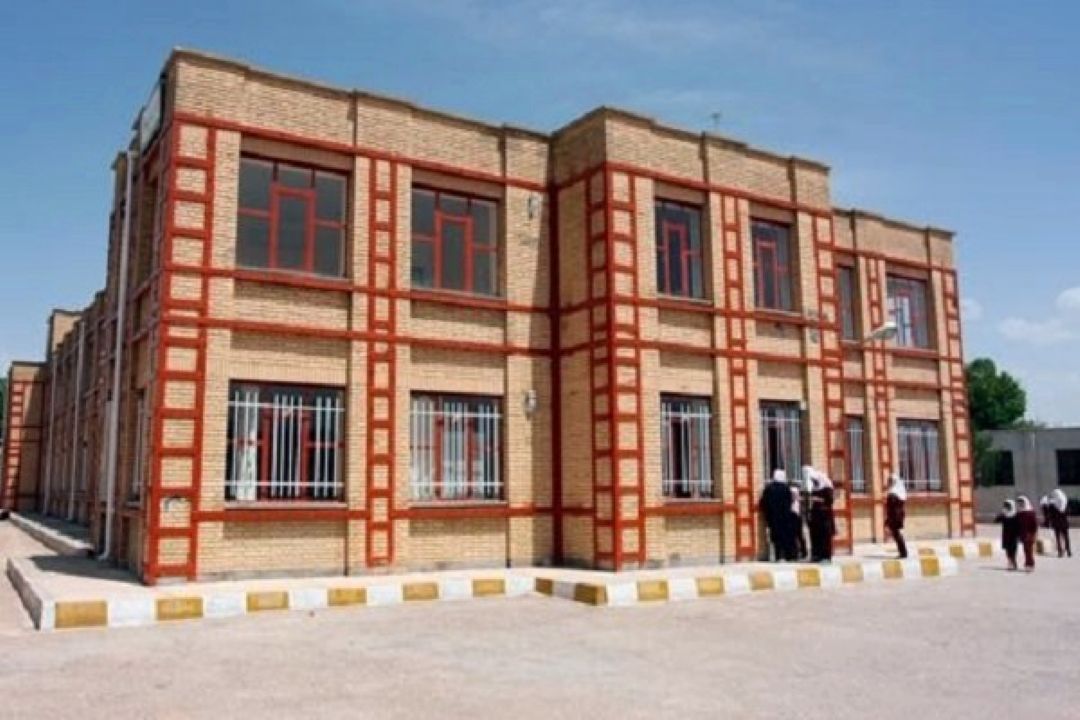 خیران مدرسه ساز در "سایه روشن"