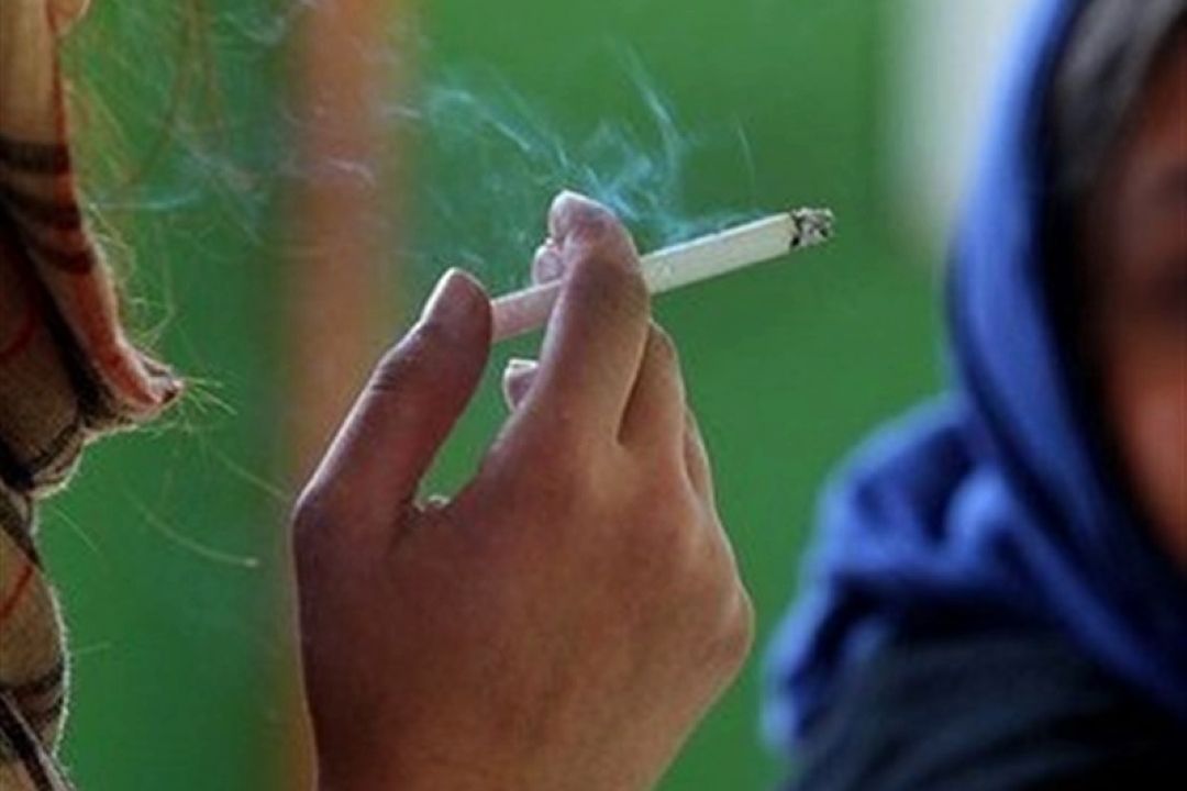 انفجار مصرف سیگار میان زنان؛ هشدار تند دكتر پاكمهر درباره بحران پنهان دخانیات