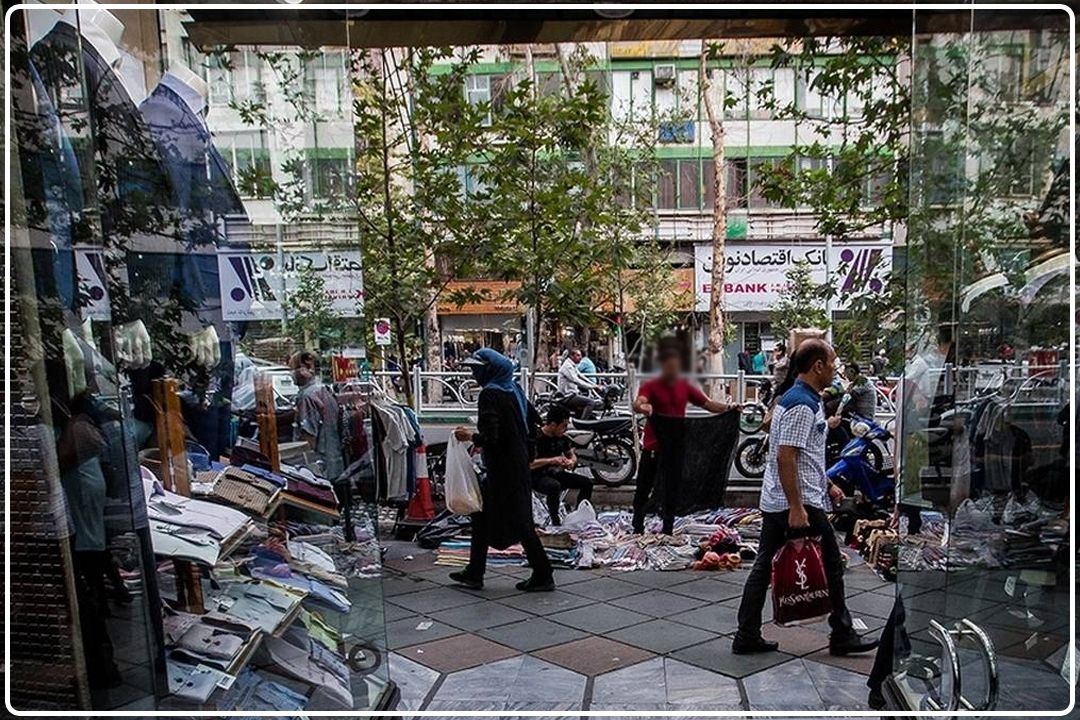  پیاده‌روهای تهران؛ ملك شخصی نیست / برخورد قاطع با اجاره‌دهندگان معابر عمومی