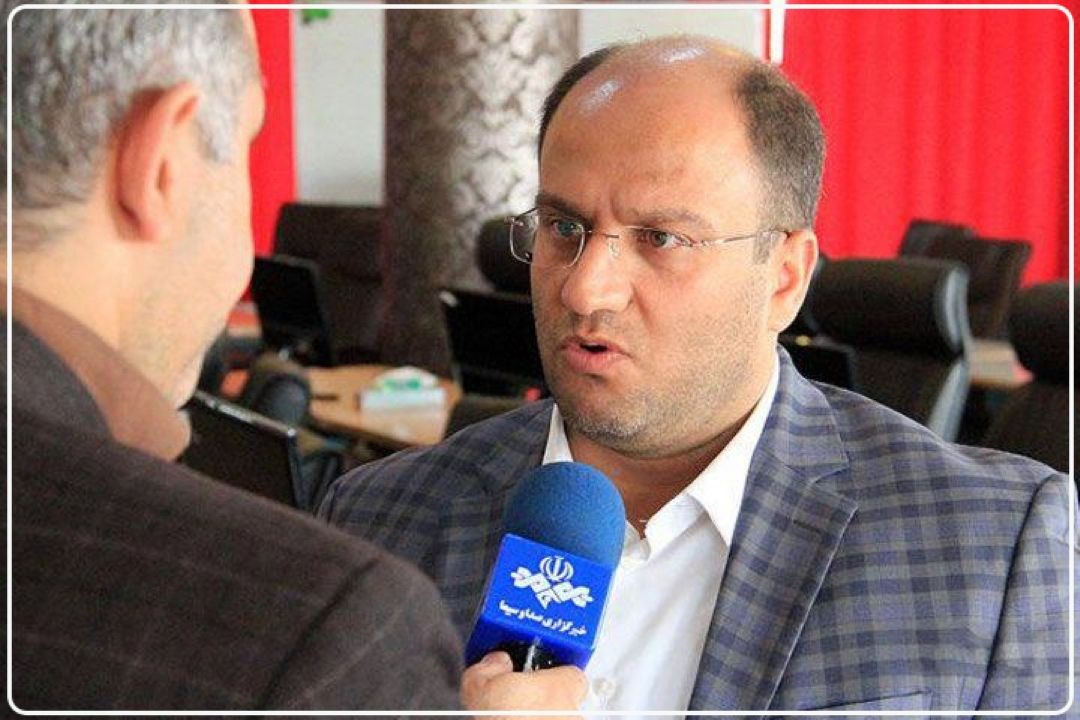 دادفر هشدار داد: متقاضیان خودروهای وارداتی مراقب قراردادهای 120 روزه و پیش‌فروش‌های نامعتبر باشند