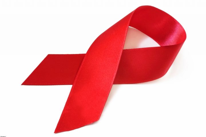 چالشی به نام ایدز...."رادیو سلامت" بررسی می كند