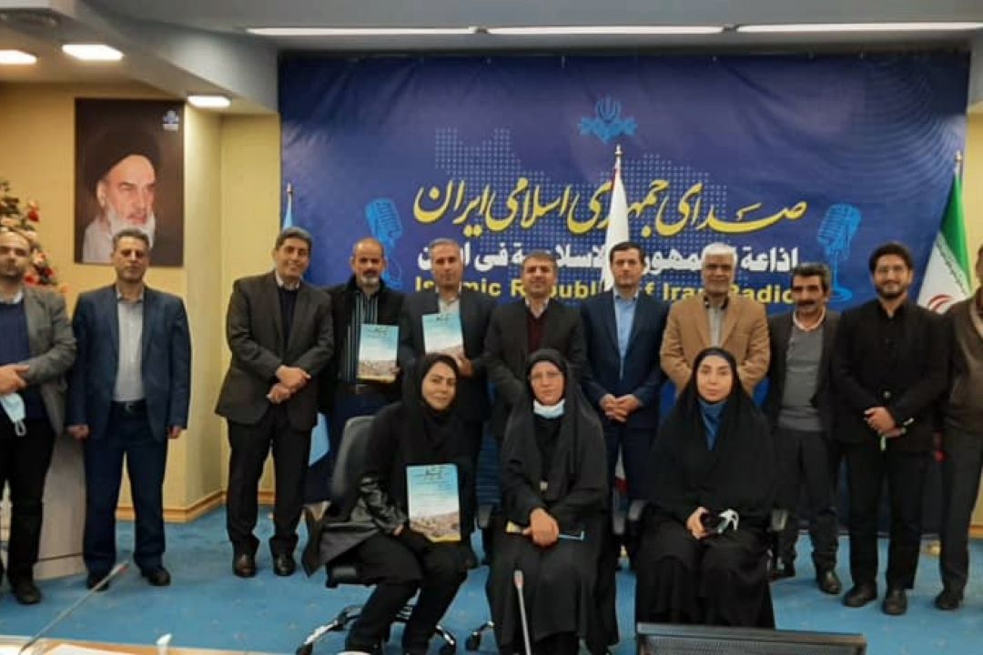 تجلیل از عوامل مستند منتخب آیش