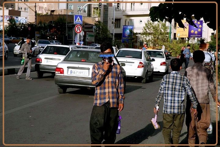 مدیر بهزیستی شهر تهران: مردم از كمك به كودكان كار خیابانی پرهیز كنند+فایل صوتی