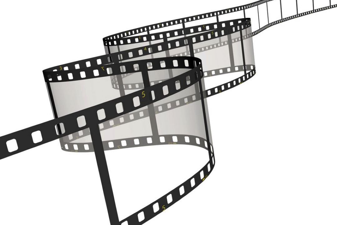 در «نیم نگاه» بشنوید: تصویر خانواده ایرانی در فیلم های سینمایی(ویژه روز سینما)