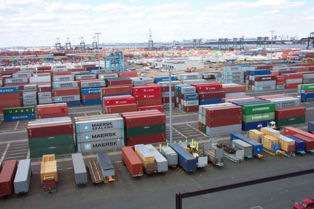 رشد 25 درصدی صادرات غیرنفتی در فروردین