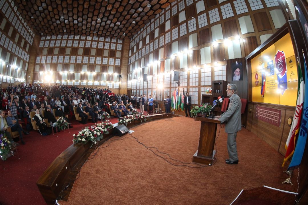 اختتامیه نخستین جشنواره ملی «آیین سخن»برگزار شد