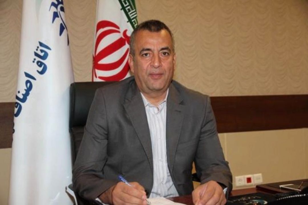 تجارت دستوری نیست/ واردات 1000 میلیارد دلاری گوشی اپل به كشور