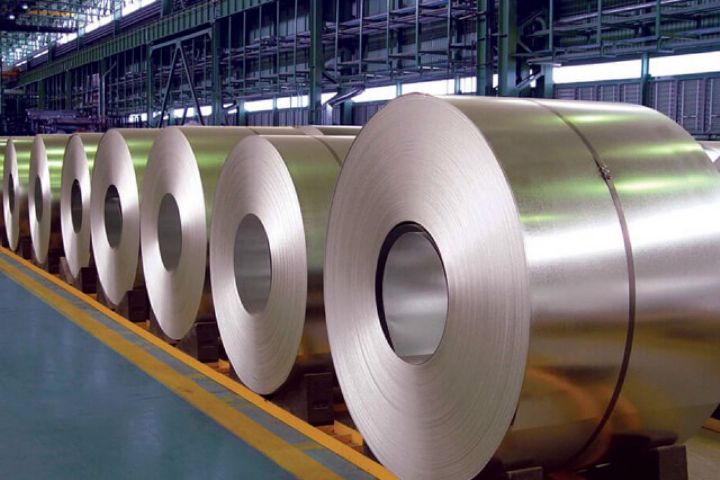 قیمت فولاد صادراتی ایران از سقوط نجات یافت