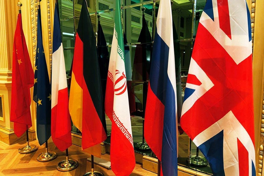 مذاكرات فرسایشی هسته‌ای و بایسته‌های عبور از این وضعیت