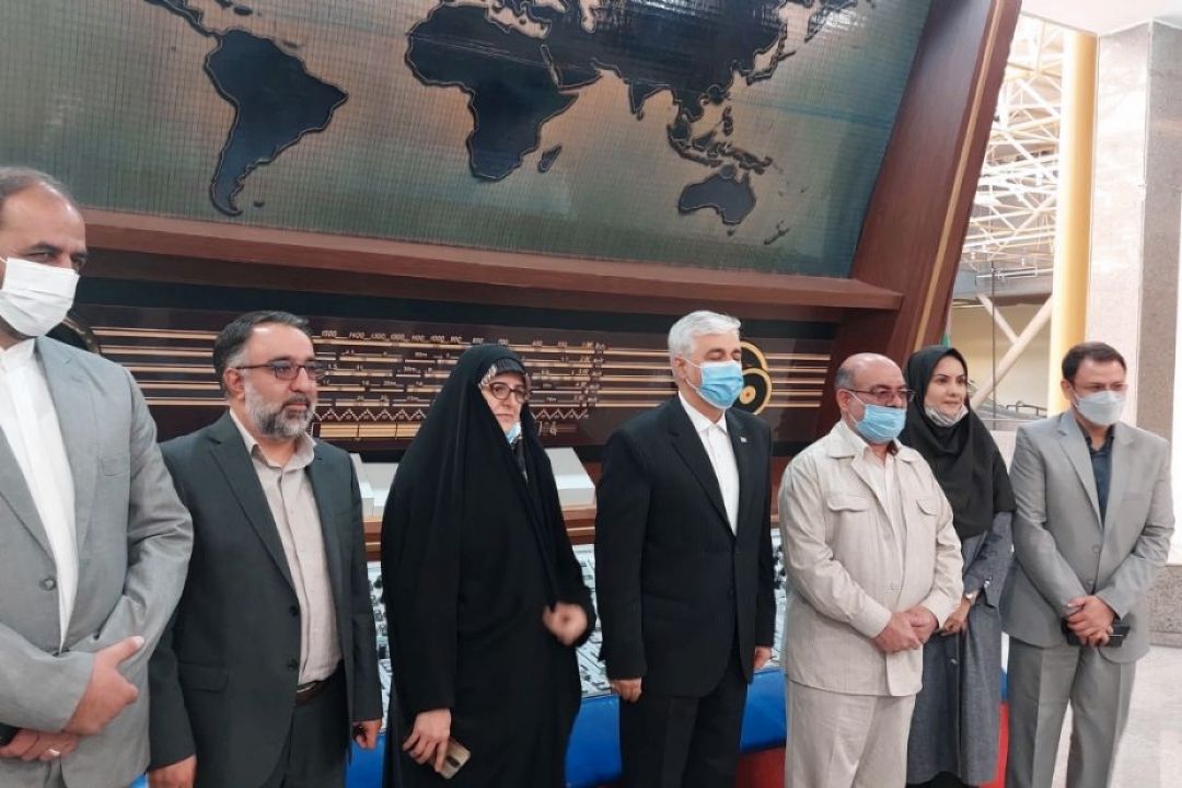كلیپی از برگزاری مراسم افتتاحیه شبكه رادیویی صدای ورزش بانوان