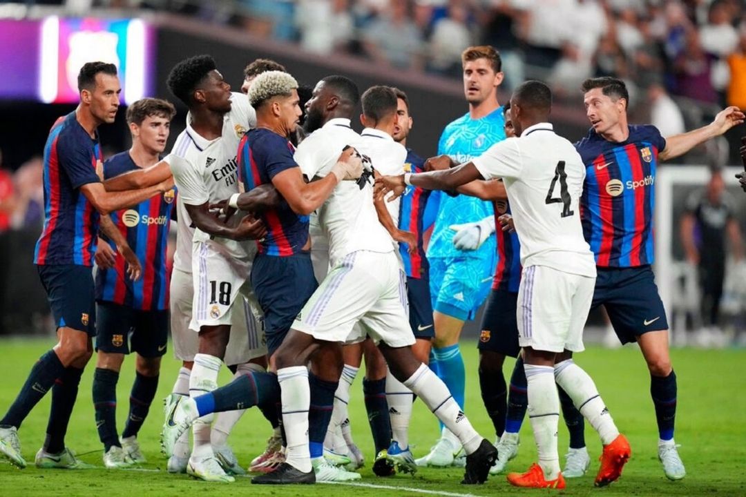 بارسلونا 1-0 رئال مادرید/ باز شدن پای رافینیا به گلزنی در الكلاسیكو