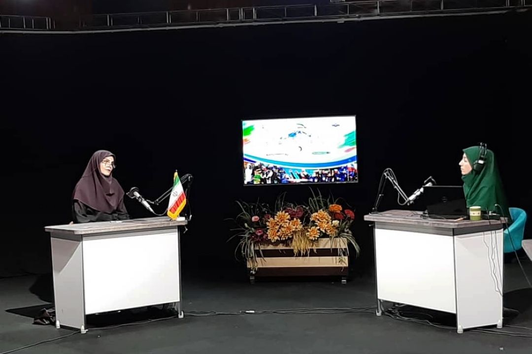 نمایی از پشت صحنه استودیوی برنامه "بانوی ایرانی" كانال رادیویی ورزش بانوان