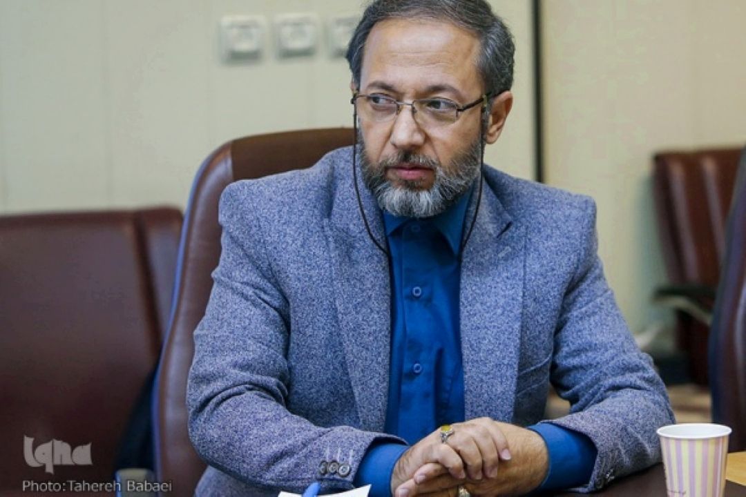 تحلیل و بررسی موضوع عبرت با توجه به آیات شریفه قرآن كریم در مسیر انس رادیو قرآن 