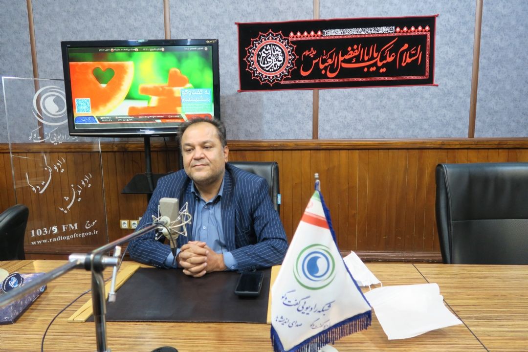 تشكیل وزارت بازرگانی فقط سفره فساد را عریض‌تر می‌كند