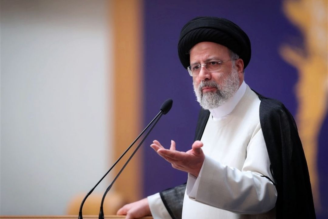 رئیسی: متخلفان فولاد مباركه از كار بركنار شوند و به تخلفات آنها رسیدگی شود