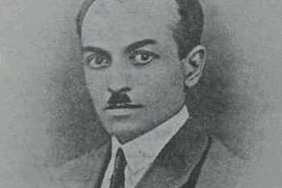 طنزپرداز جریان ساز 