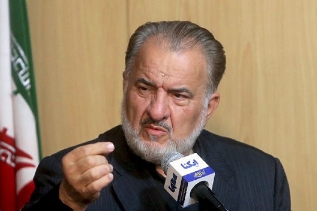 حرمت انسان مؤمن از خانه خدا بالاتر و حفظ كرامتش واجب است 