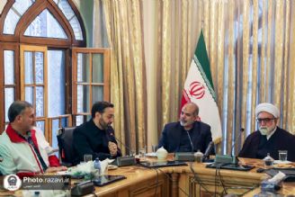 دولت برای تأمین زیرساخت‌های اساسی زائران در مشهد ورود کند