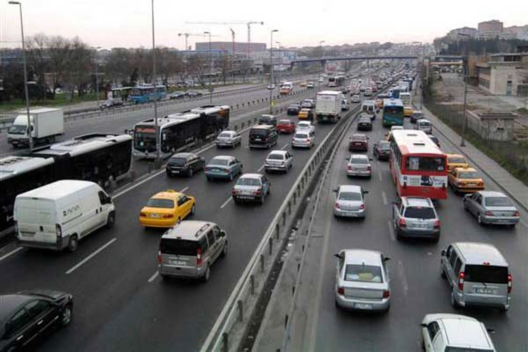 مجلس و دولت فكری به‌حال حمل‌ونقل جاده‌ای كنند