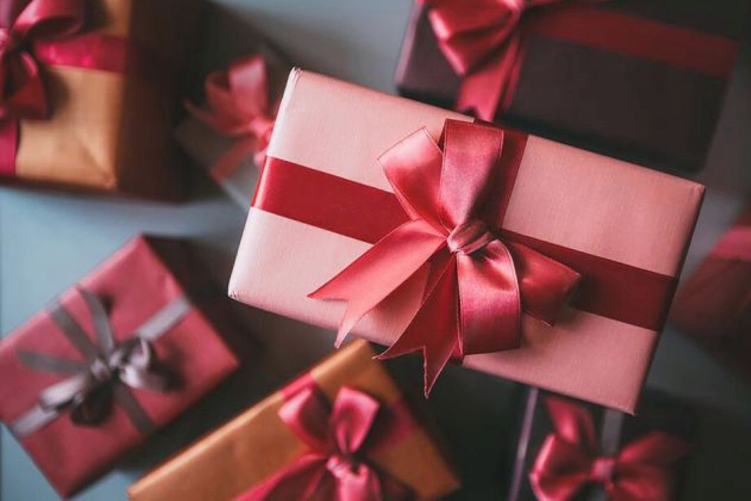 هدیه دادن و هدیه گرفتن «دوطرفه»