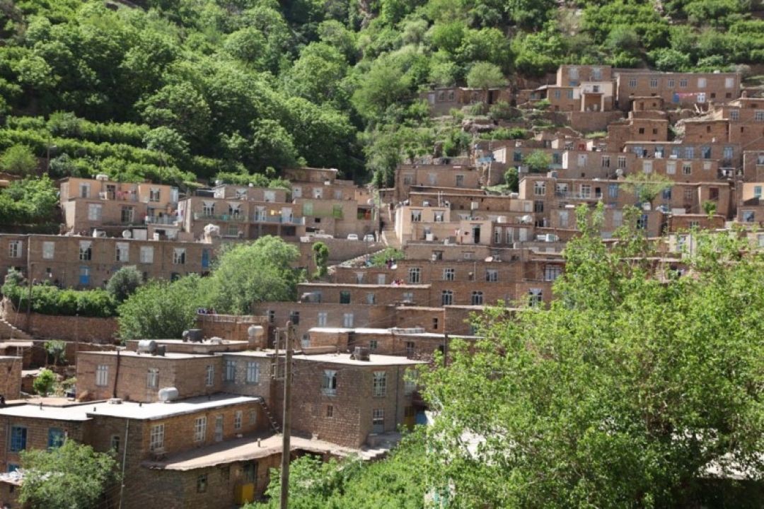 سفری به روستای تین در استان كرمانشاه