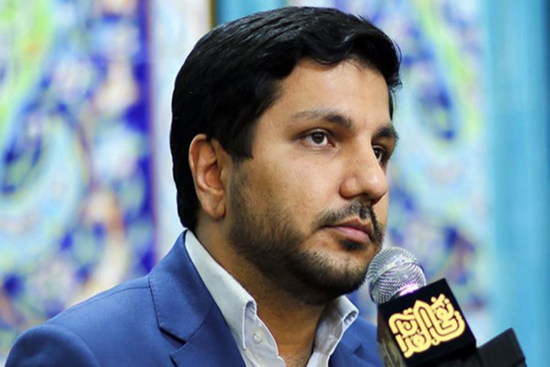 تصحیح قرائت حمد و سوره و اذكار نماز مخاطبان در مسیر انس رادیو قرآن