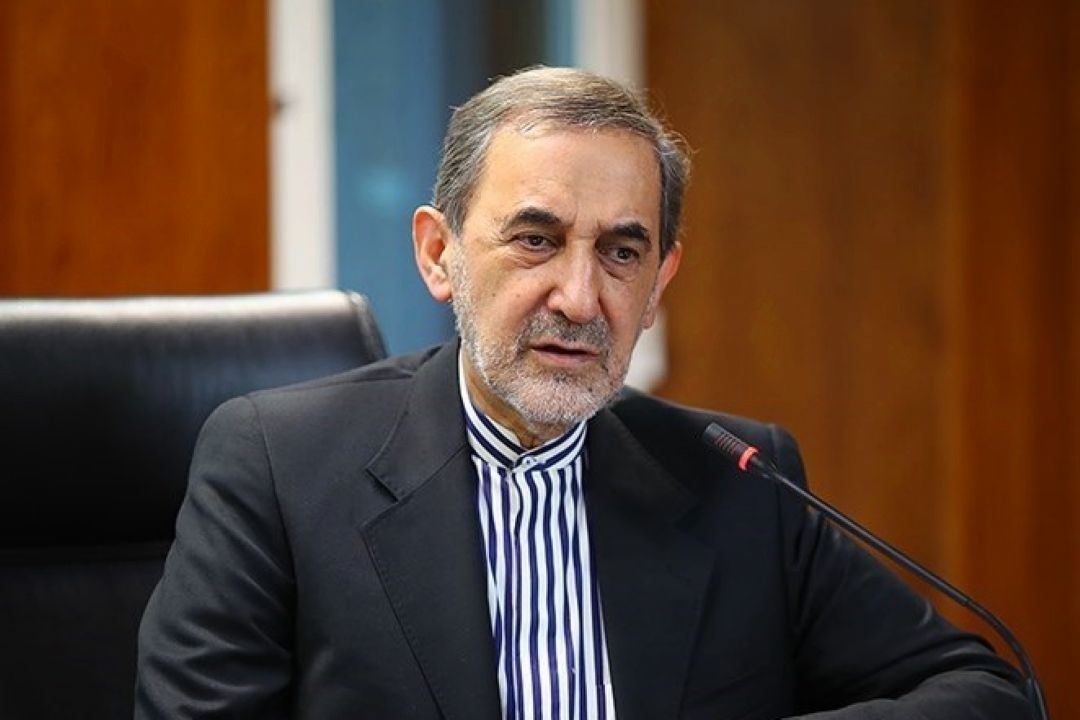یادداشت ولایتی درباره مسائل اخیر بین ایران و جمهوری آذربایجان: من هم یك آذری هستم