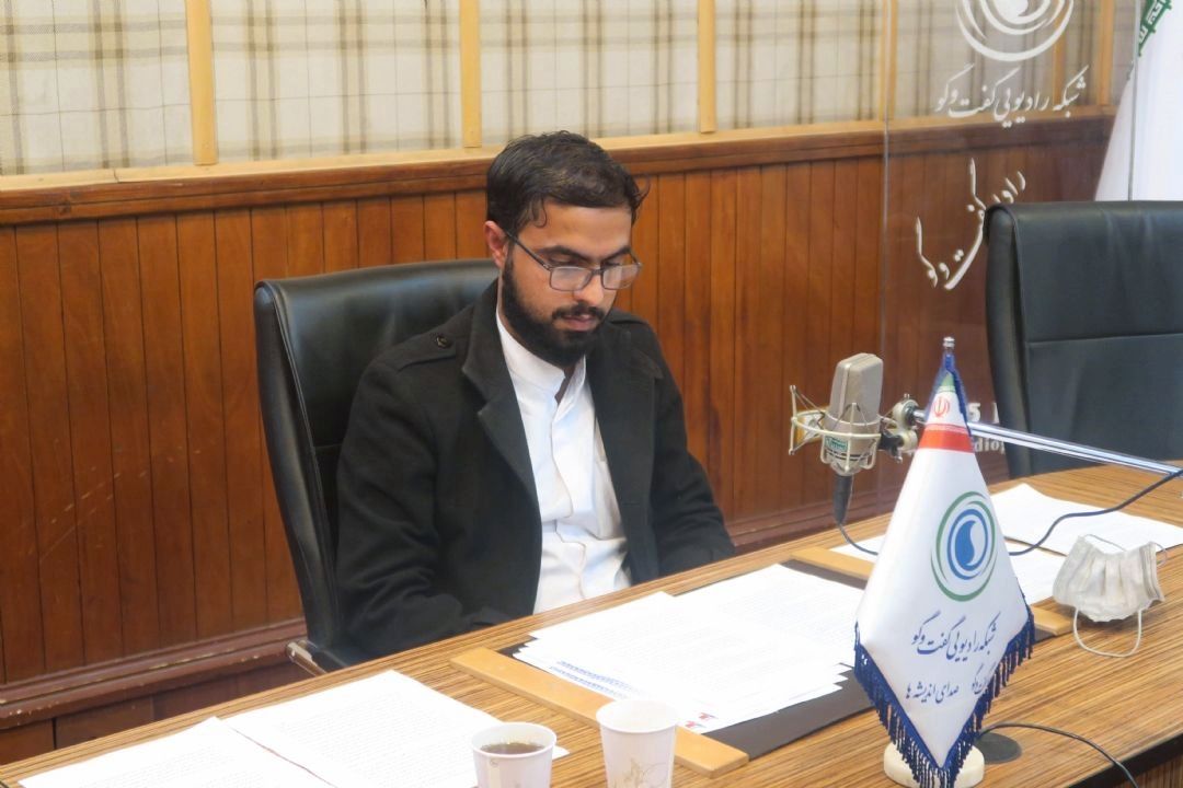  دشمن با نفوذ در دانشگاه، قصد دارد بر نظام حكمرانی غلبه كند