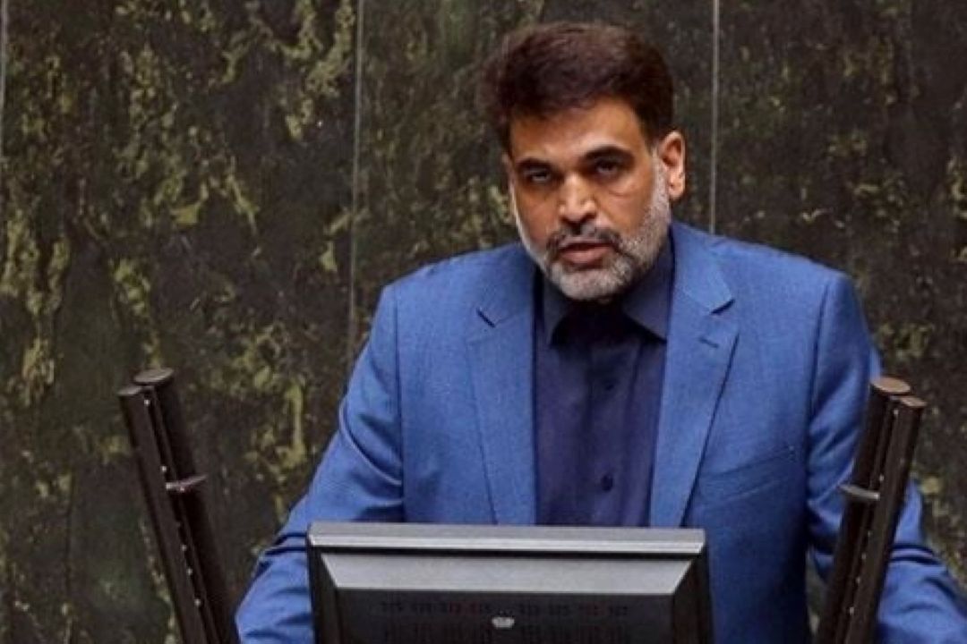 توسلی: وزارت بهداشت در موضوع دارو غافلگیر شد