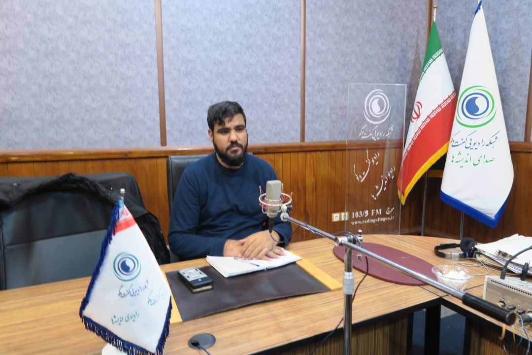 دشمن برای تضعیف حكمرانی، به دنبال تضعیف دانشگاه‌ها است