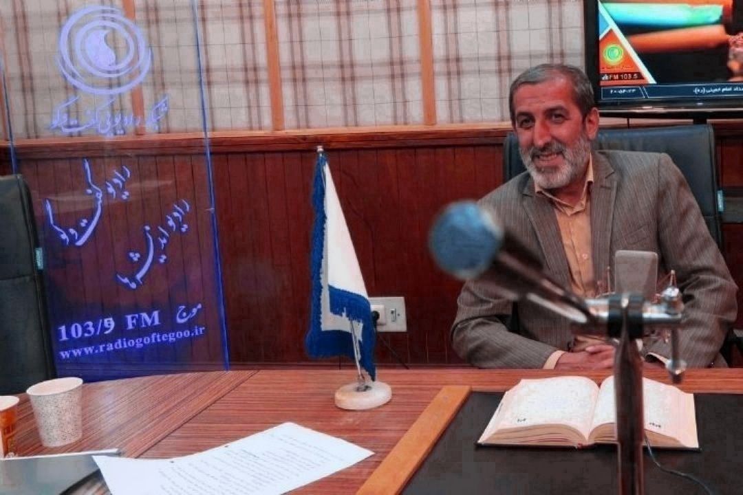 دانشجو نماد قشر روشنفكر و متعهد جامعه است