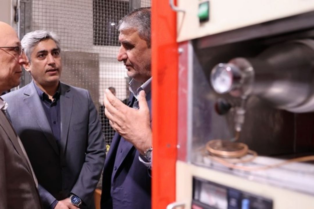 رونمایی از نخستین دستگاه شتاب دهنده «داینامیترون» در سازمان انرژی اتمی