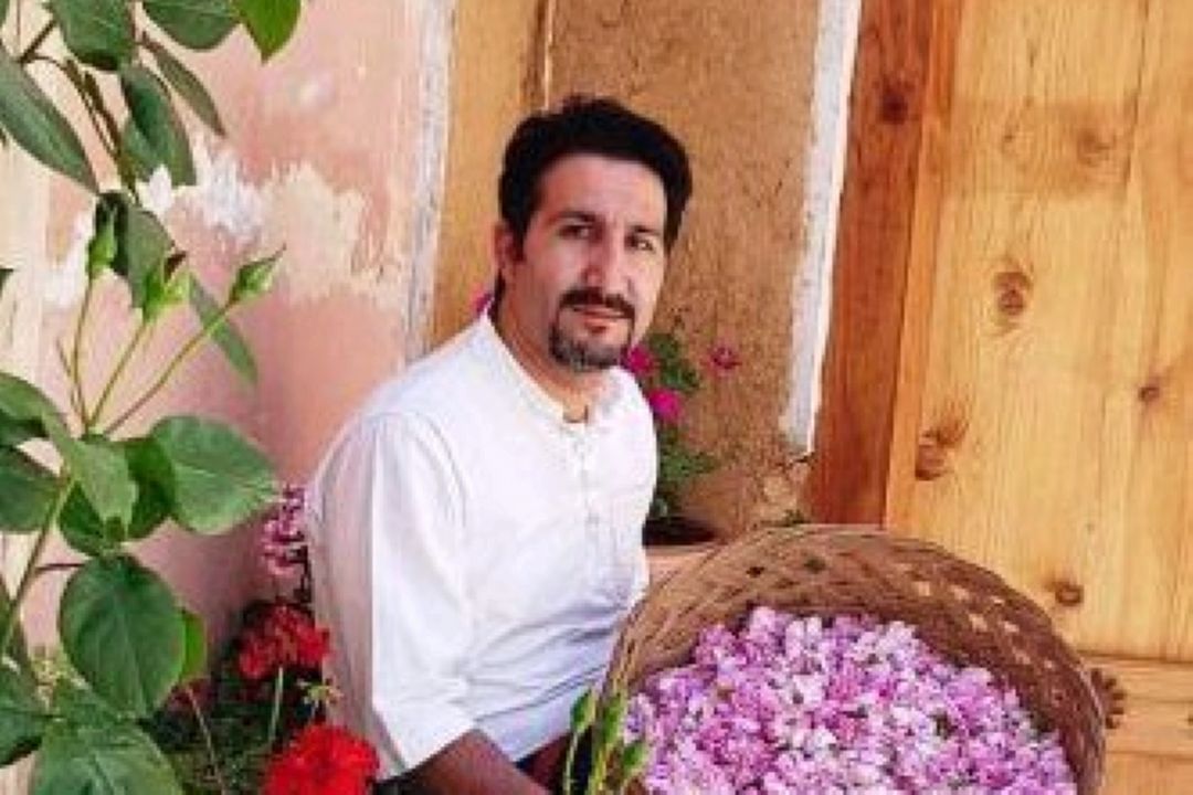 طنازان