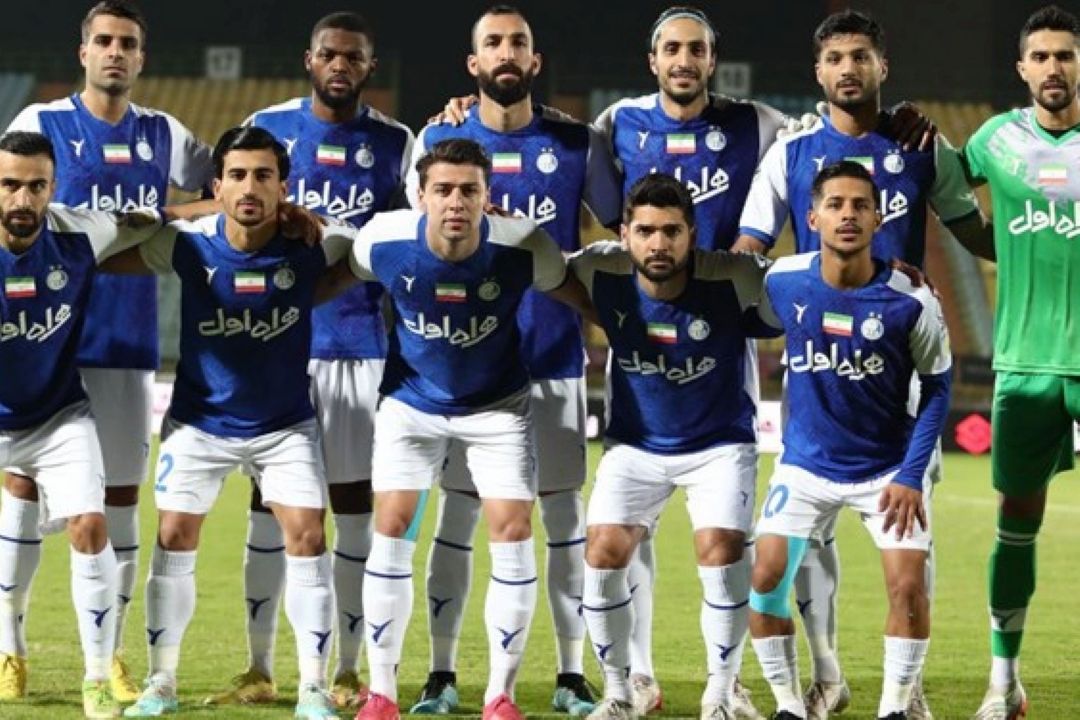 صنعت نفت آبادان 0-1 استقلال/ آبی‌ها به صدر رسیدند