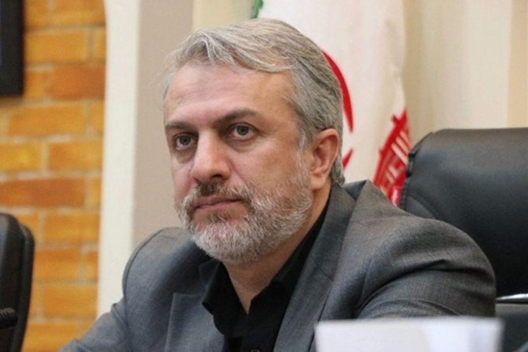 عرضه 900هزار خودرو در بازار طی 6 ماه آینده/ وزیر صنعت: خودروهای كمتر از 10هزار دلار وارد كردیم
