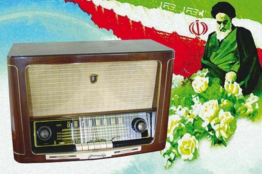 دست پر شبكه های رادیویی در ایام الله دهه فجر