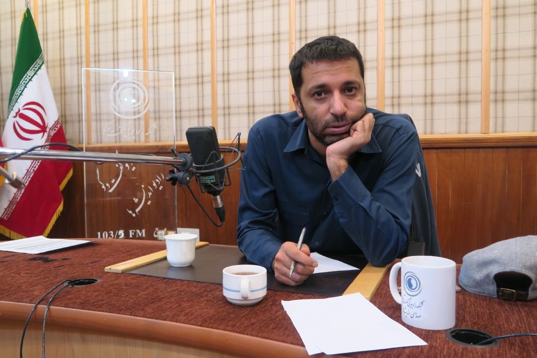 افتخار می كنم كه دستیارِ كارگردانان بزرگ كشور بوده ام