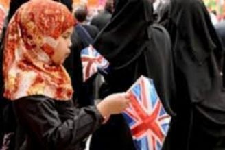 مسلمانان انگلیس از برنامه‌ ضد تروریسم این كشور به شدت انتقاد كردند