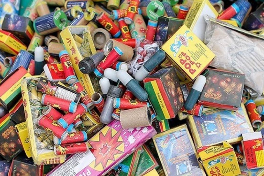 دو ماه آخر سال اوج واردات مواد محترقه به كشور است