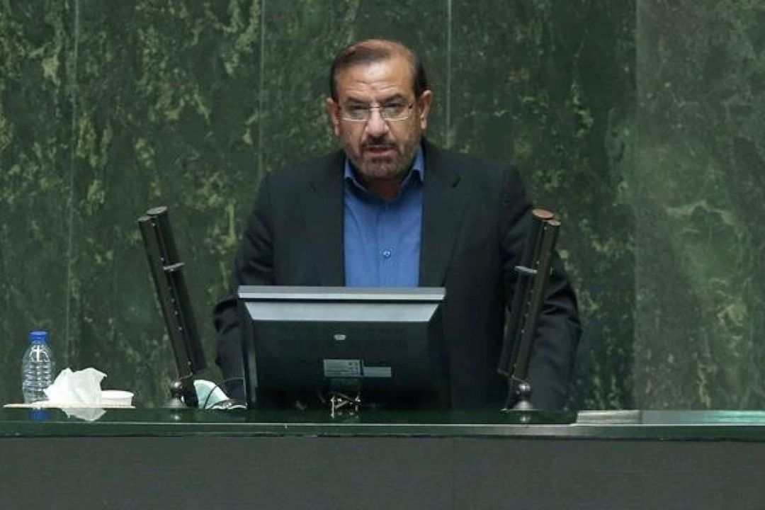 روشنفكر: فكری برای قطع دست دلالان شود