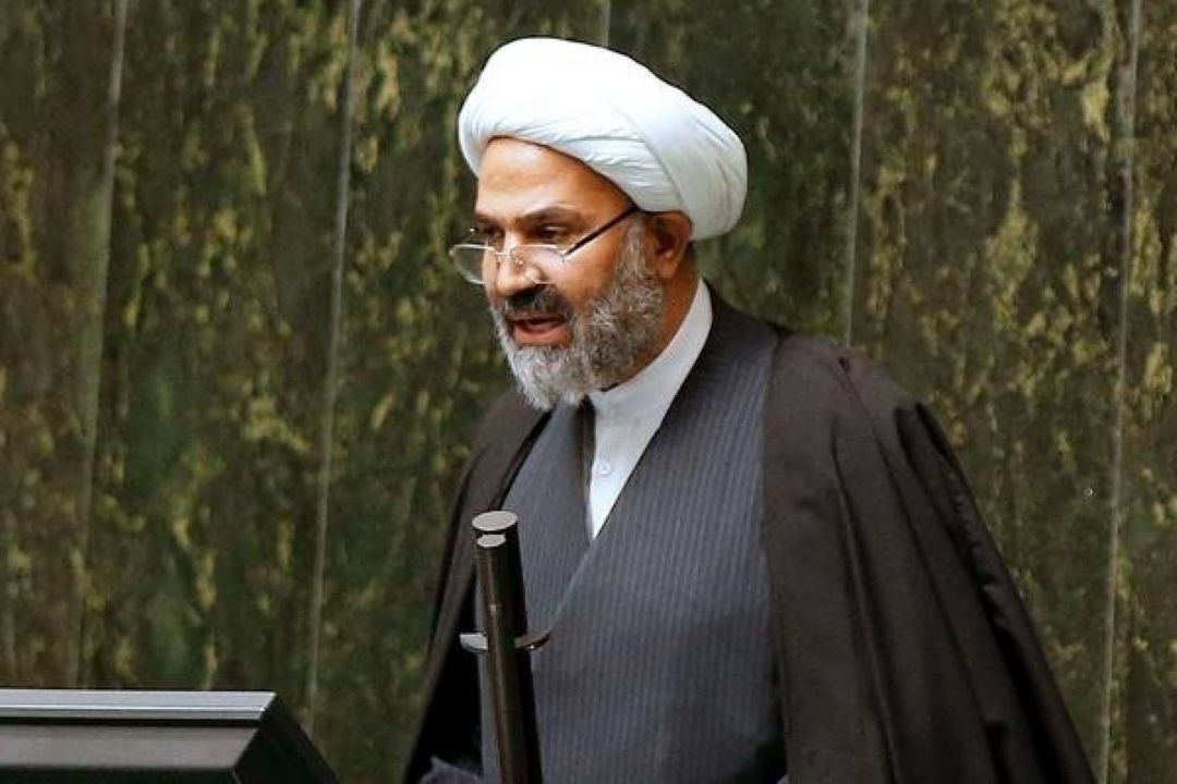 پژمانفر: هیات دولت موضوع واردات خودروهای كاركرده را مطرح كند