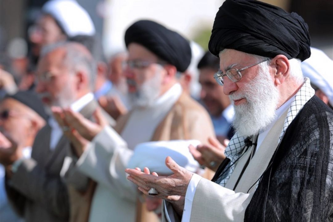 جزئیات برنامه‌های نماز عید فطر/ نماز ساعت 8 به امامت امام خامنه‌ای اقامه می‌شود