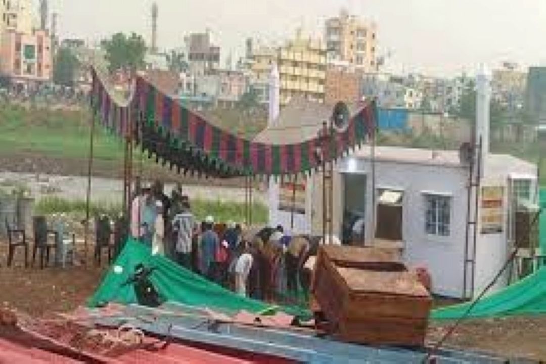 برچیدن نمازخانه موقت مسلمانان در حیدرآباد با اعتراض هندوهای افراطی