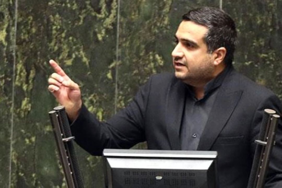 اسحاقی: باید گلوگاه‌های فساد به عنوان عامل اساسی بی‌ثباتی ارز، شناسایی گردد