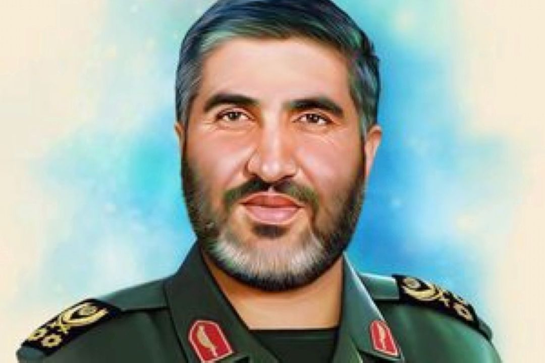 تجلیل از سردار شهید حاج احمد كاظمی و تقدیر از زحمات سردار علی فضلی در اختتامیه دومین جشنواره ملی مستند رادیویی پژواك
