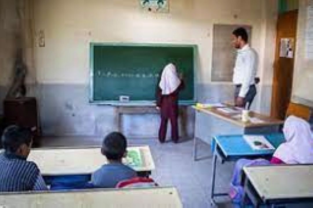  توانمندی های یك دبیر از نگاه «دوراهی»