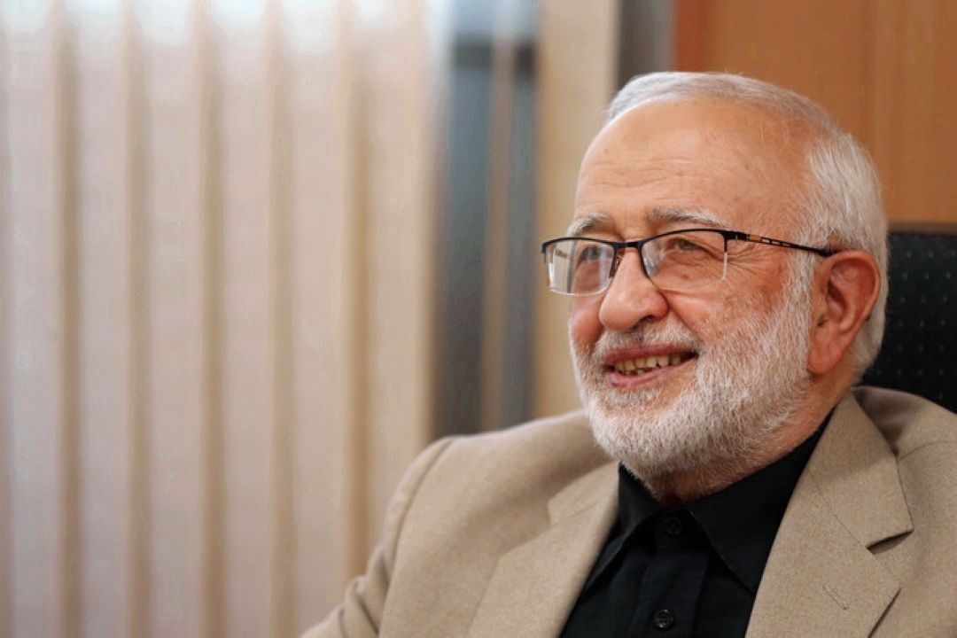 همه رسانه ها مثل «رادیو تبیین» به بیان پیشرفت ها و دستاوردهای نظام بپردازند
