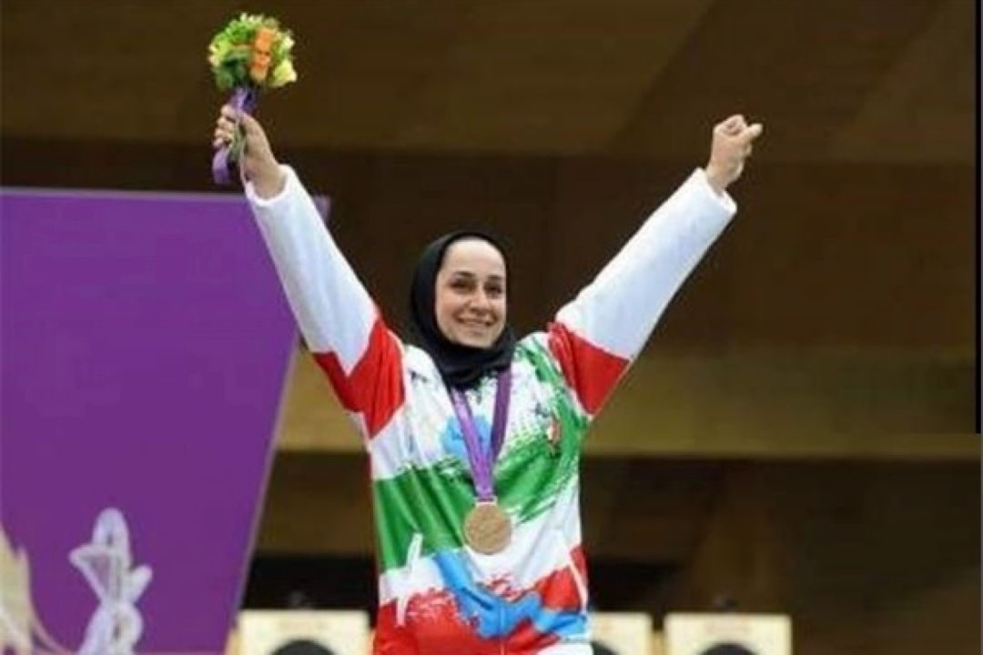 ساره جوانمردی پرچمدار شد
